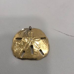 Sand dollar charm